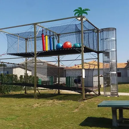 Mobilhome 6 Places Les Charmettes 81 Campingplatz